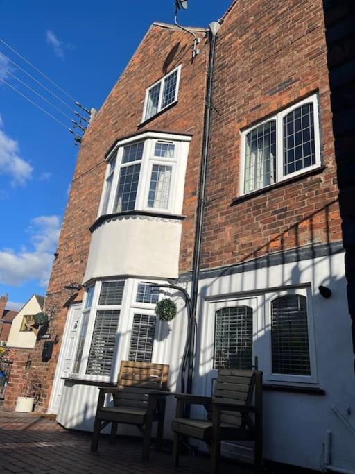 Hidden Gem Canal Facing Retreat With Lovely Walks Hopwas Exterior foto